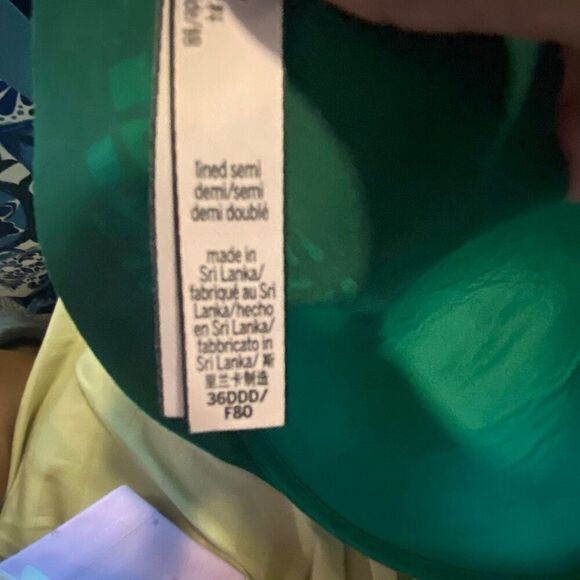 Victoria’s Secret lined semi Demi bra size 36DDD - Picture 8 of 8